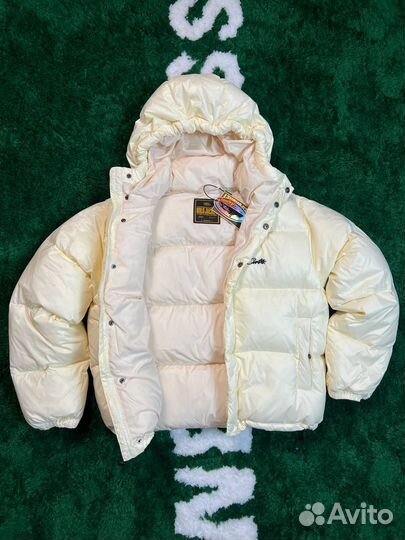 Пуховик Corteiz белый