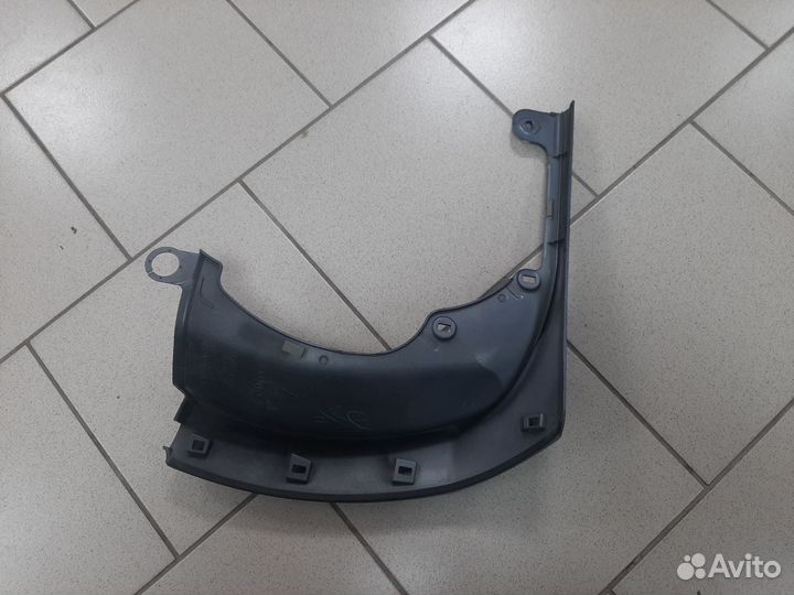 Накладка двери багажника левая RAV4 30 (2006-12)