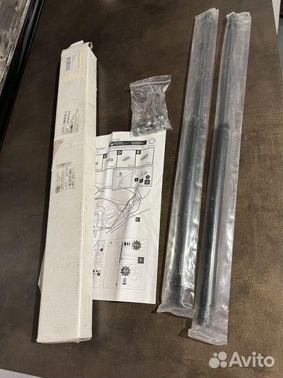 Амортизаторы капота Octavia A7