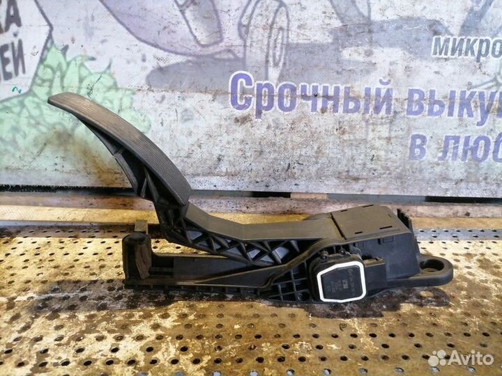 Педаль газа Mercedes-Benz M-класс