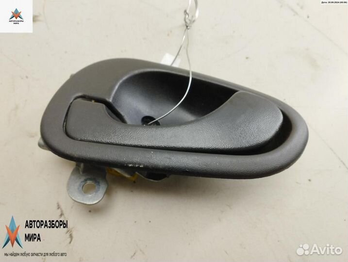 Ручка внутренняя передняя левая Mitsubishi рест