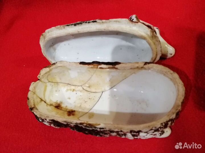 Фарфоровая масленка 