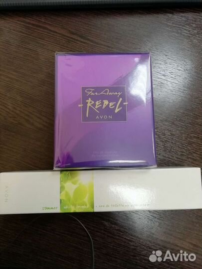 Парфюм женский avon For away Rebel
