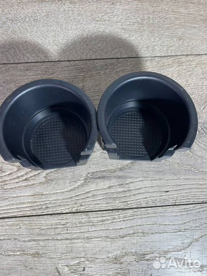 Подстаканник Land Rover Discovery III 2004-2009