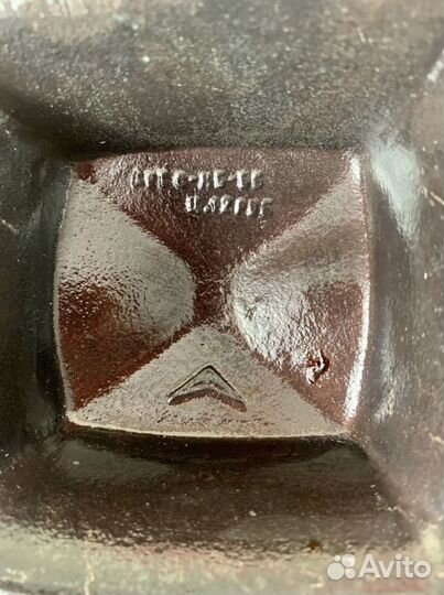 Шкатулка в виде ларца 