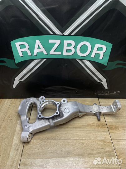 Кулак передний правый Mercedes W205