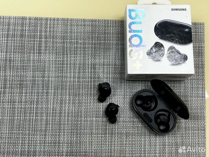 Новые Беспроводные наушники Samsung Galaxy Buds+