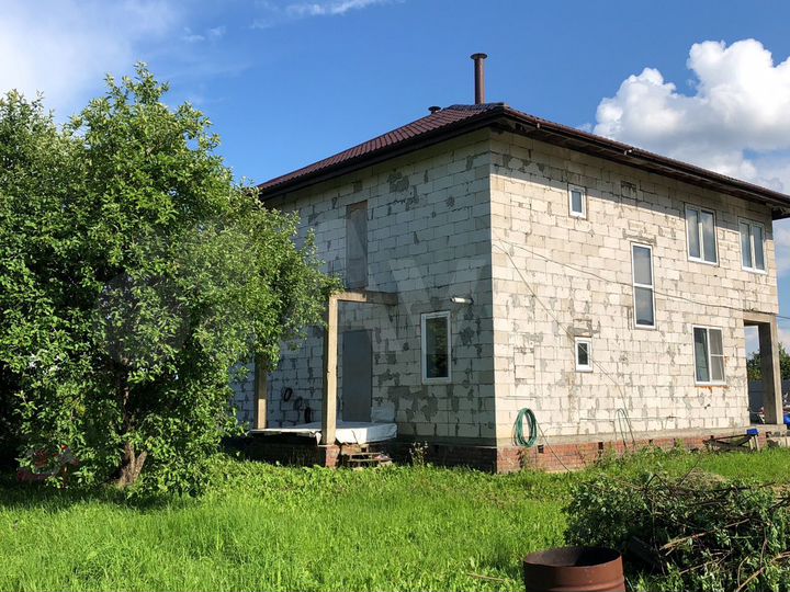 Дом 220 м² на участке 15 сот.