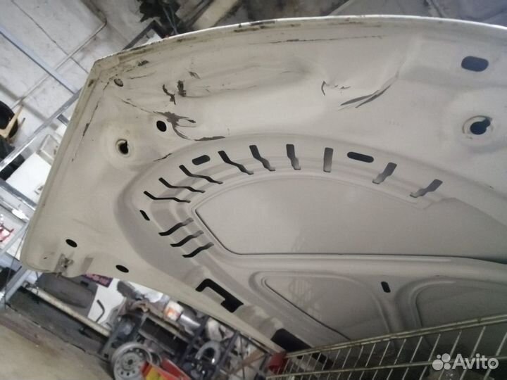 Капот Skoda rapid до 2019г