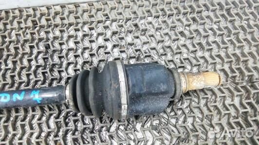 Привод передний правый toyota avensis T25 (BDN07N1