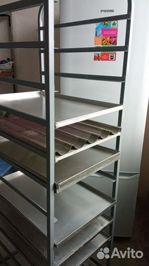 Продам Тележку-шпильку для противней тшп-12 краш