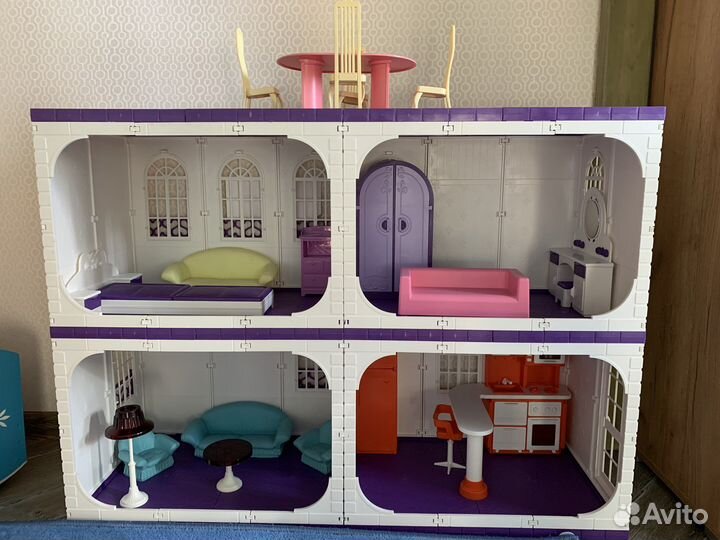 Домик кукольный большой