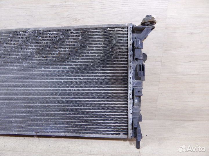 Радиатор двигателя Mazda 3 BK