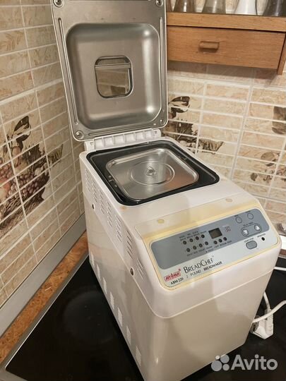 Хлебопечка Bread Chef авм -220