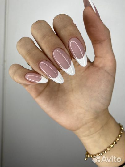 Маникюр на дому