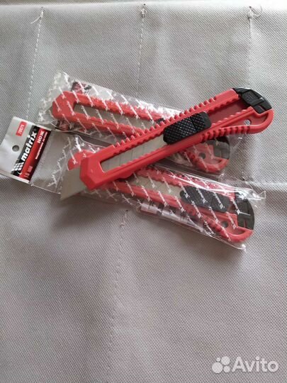 Нож канцелярский 18мм