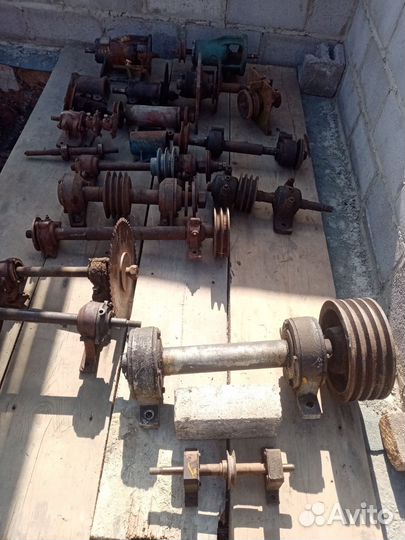 Валы на опорах для циркулярок и прочего