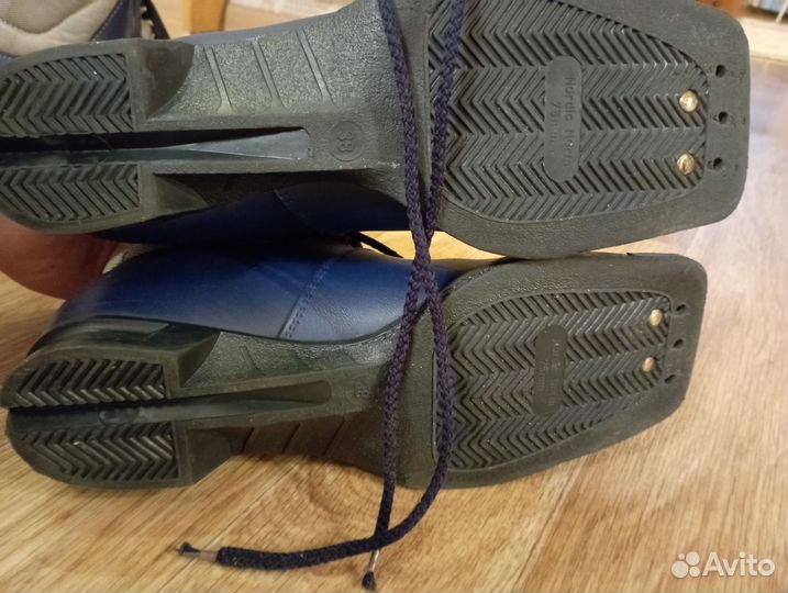 Лыжные ботинки 38р