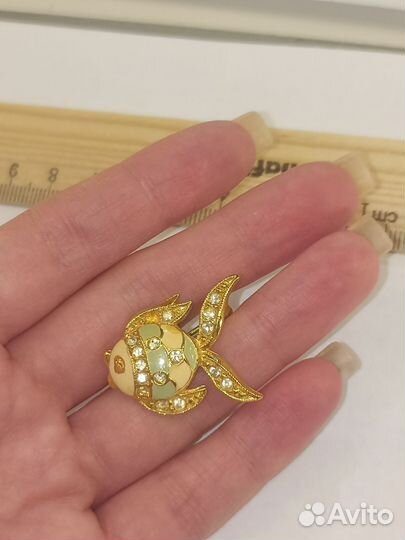 Брошь золотая рыбка СССР