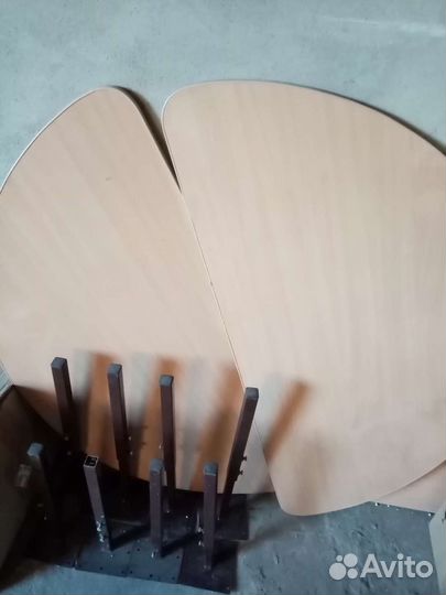 Детский стол с регулируемыми мет. ножками