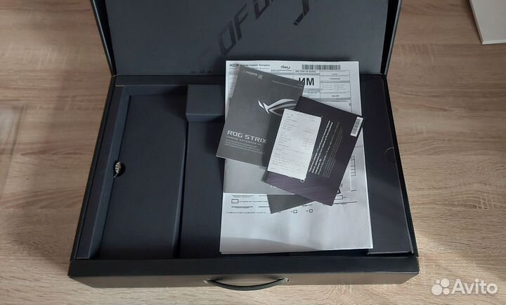 Asus ROG Strix scar 15 G532LW, игровой ноутбук