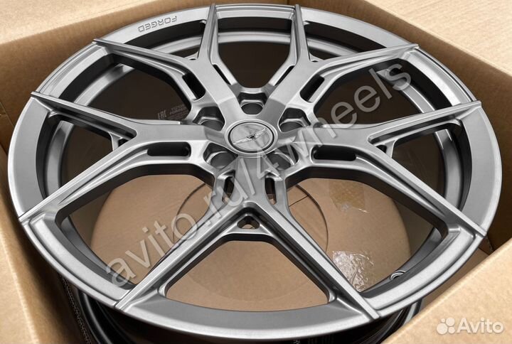 Кованые диски Genesis G70 R18 наличие
