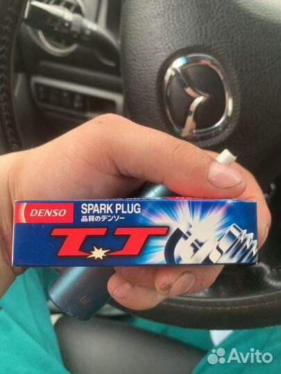 Свечи зажигания Denso TV16TT новые