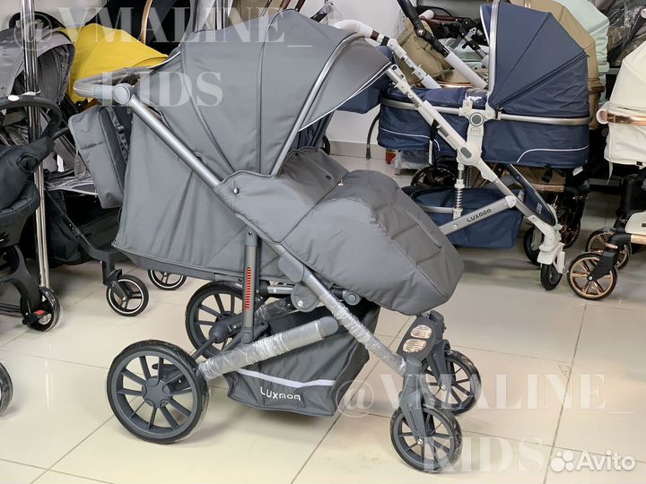 Детская коляска с большими колесами