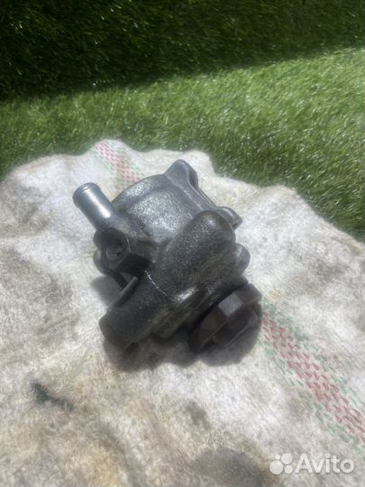 Насос гура Seat