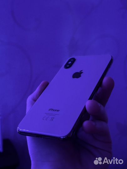 iPhone Xs, 256 ГБ