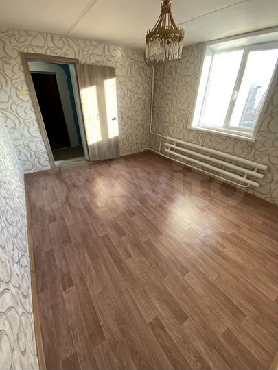 Комната 14 м² в 8-к., 5/9 эт.