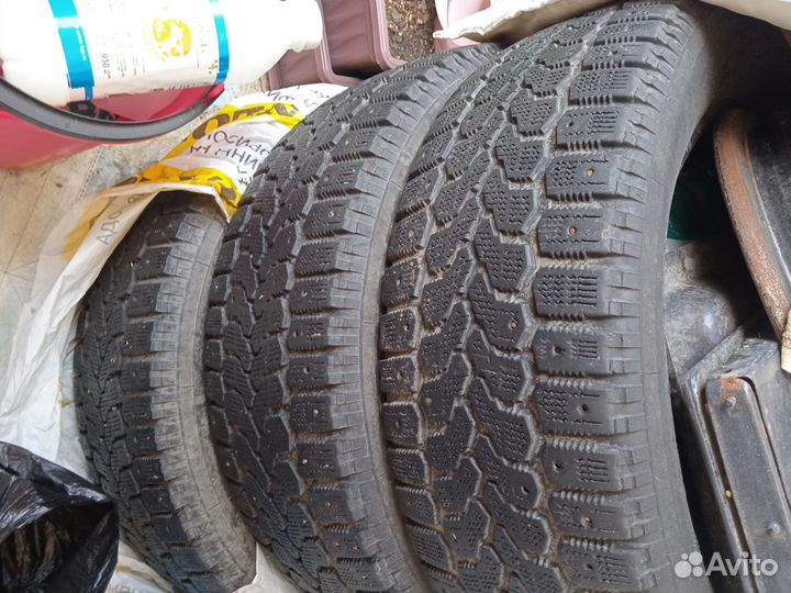 Yokohama Ice Guard IG60 10/10 R10