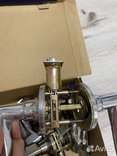 Дверная ручка