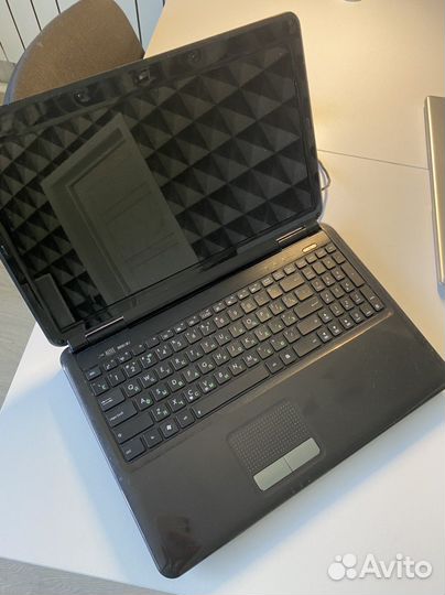 Ноутбук asus