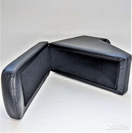 Подлокотник Logan New c 2018 (в подстаканник)