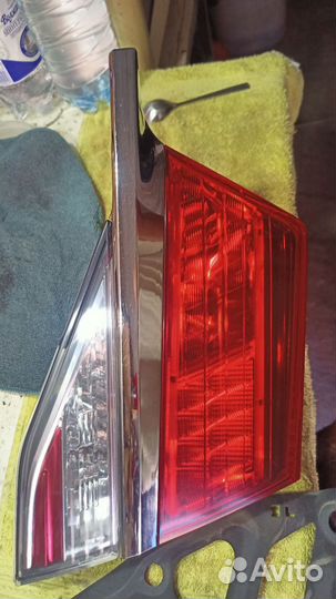 Фонарь задний левый тойота камри v55