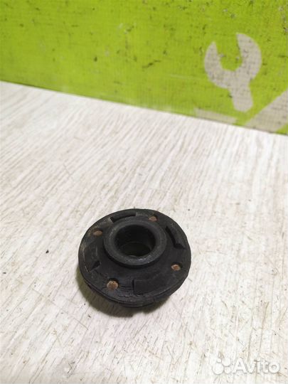 Кронштейн радиатора Киа Сепия Шума 96-01