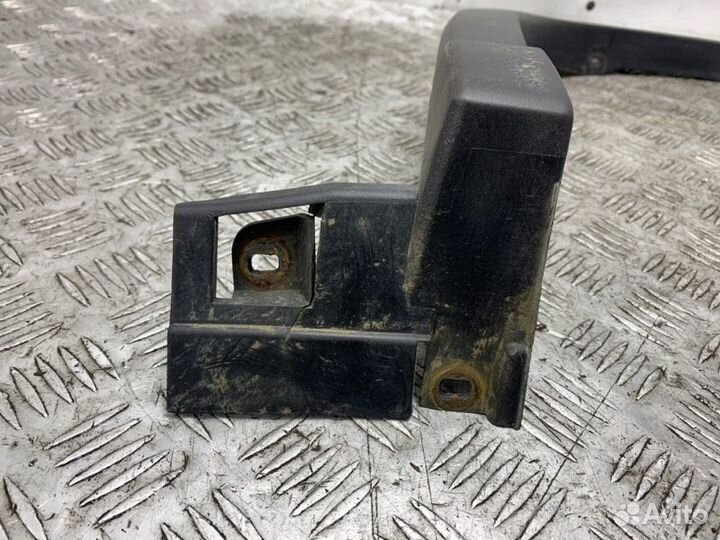 Накладка крыла задняя левая Nissan X-Trail T31