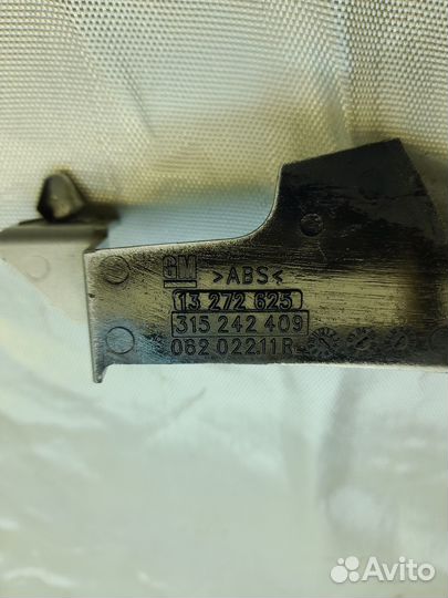 Накладка крыла переднего Opel Astra H