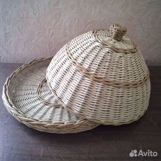 Хлебница плетеная