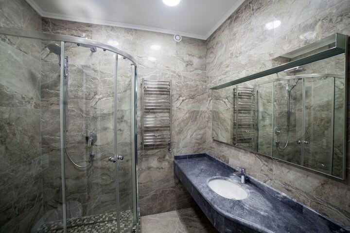 5-к. квартира, 300 м², 9/10 эт.