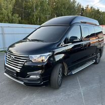 Hyundai Grand Starex 2.5 AT, 2019, 61 000 км, с пробегом, цена 4 450 000 руб.