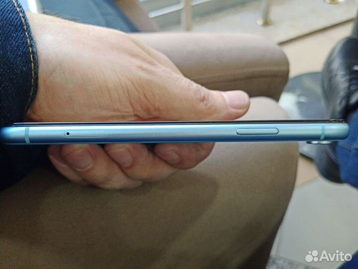 iPhone Xr, 128 ГБ