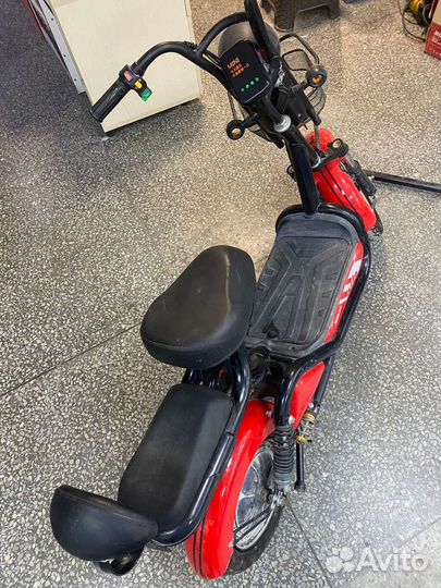 Электросамокат для взрослых