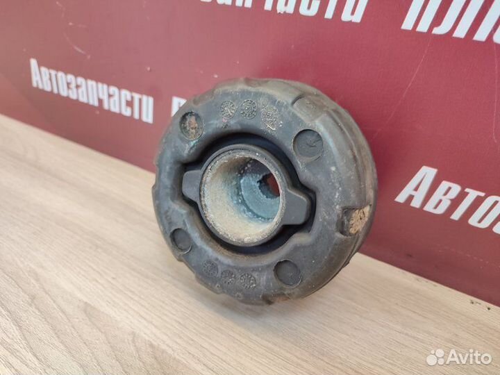 Опора двигателя Renault Logan Stepway