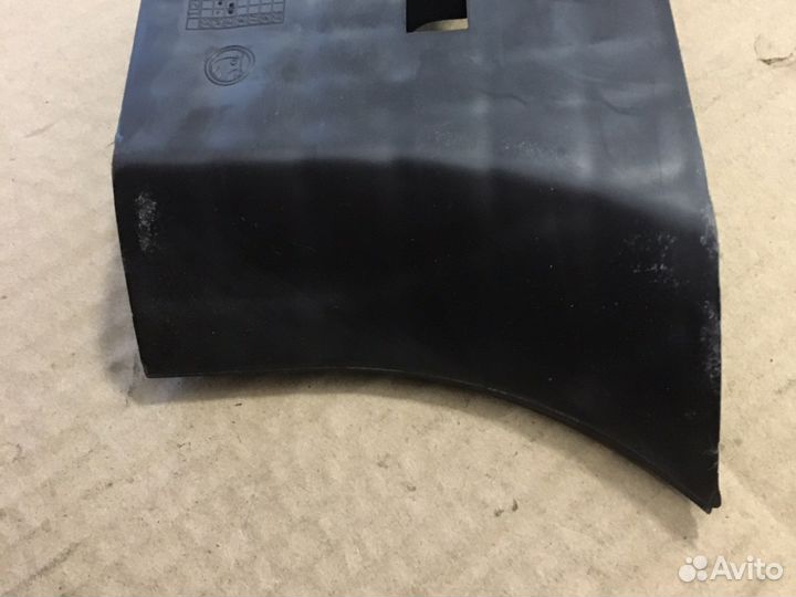 Кронштейн стойки Skoda Octavia A5 (3261)