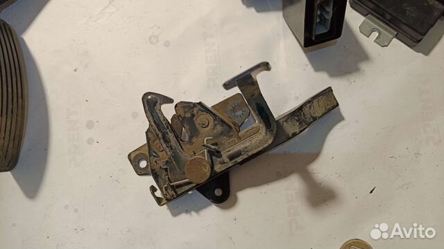 Замок капота Ssangyong Actyon Sports Q100 2012