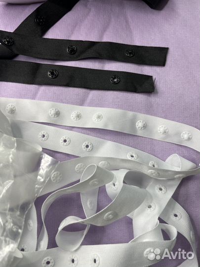 Кнопки на ленте, фурнитура швейная