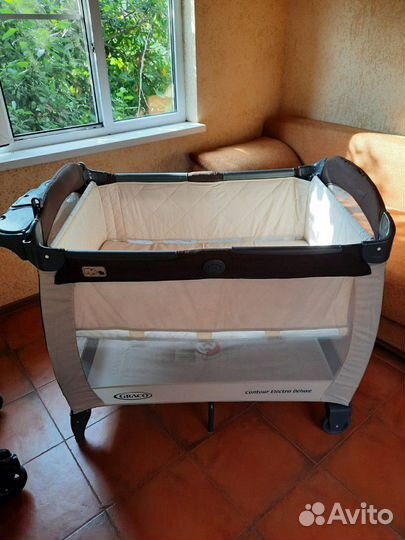 Манеж-кровать