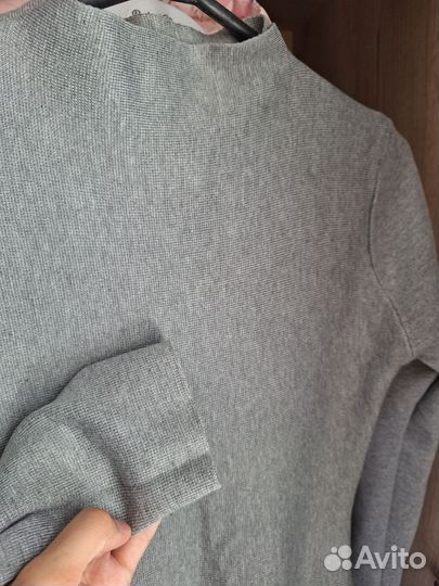 Платье тёплое 44-46, расклешенное